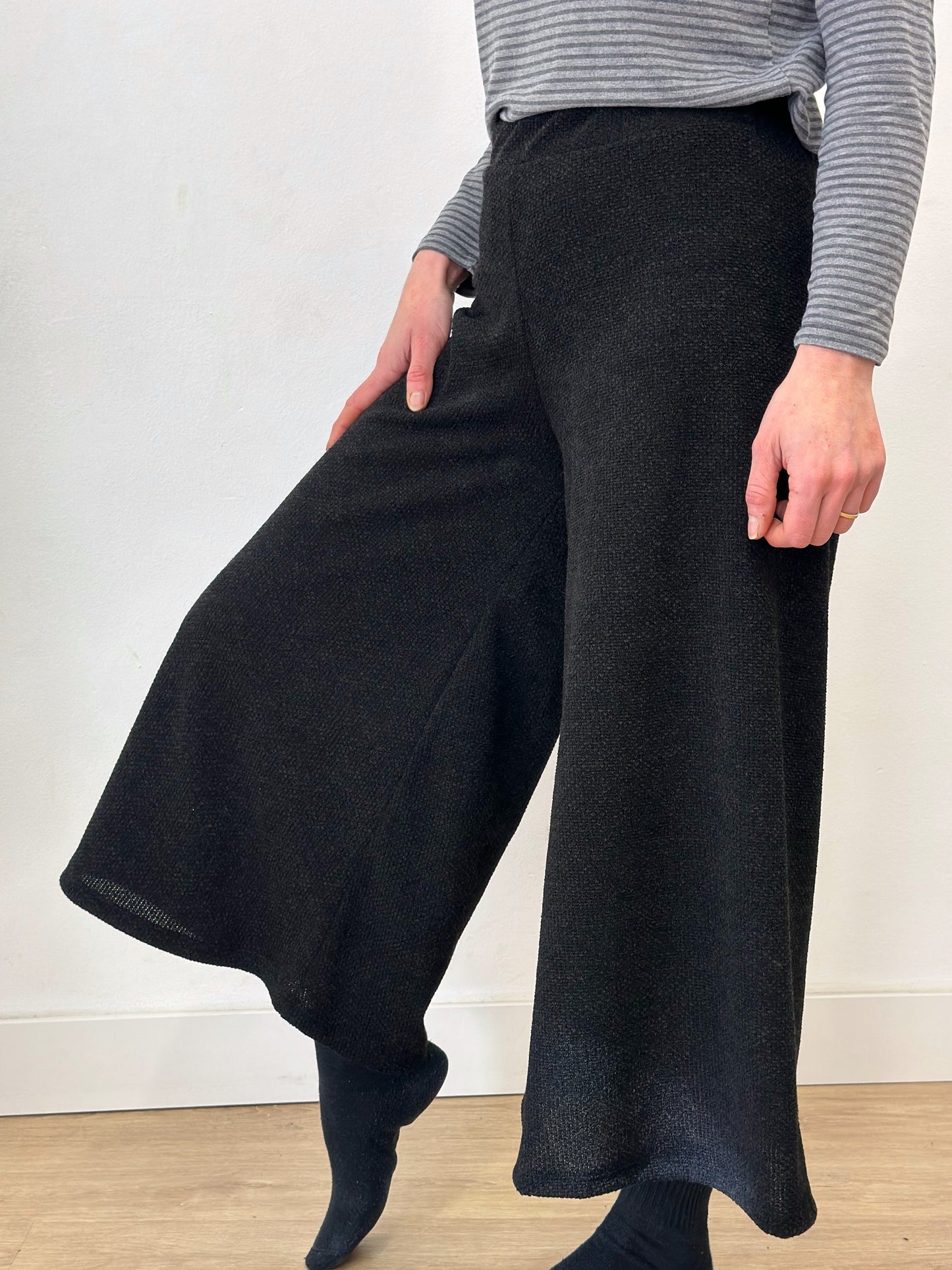 Pantalons amples negres