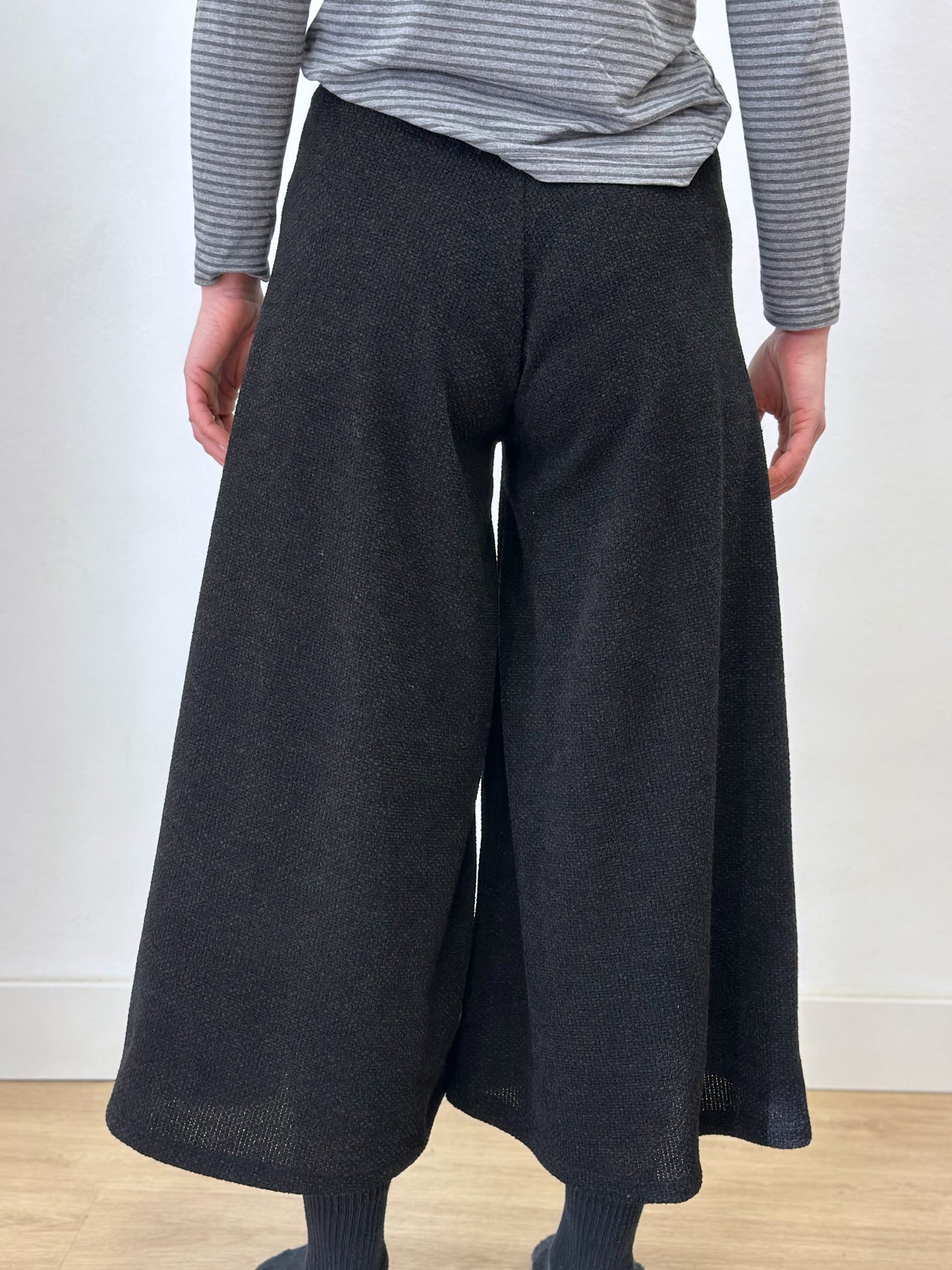 Pantalons amples negres