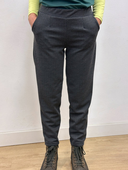 Pantalons pitillo amb espiga