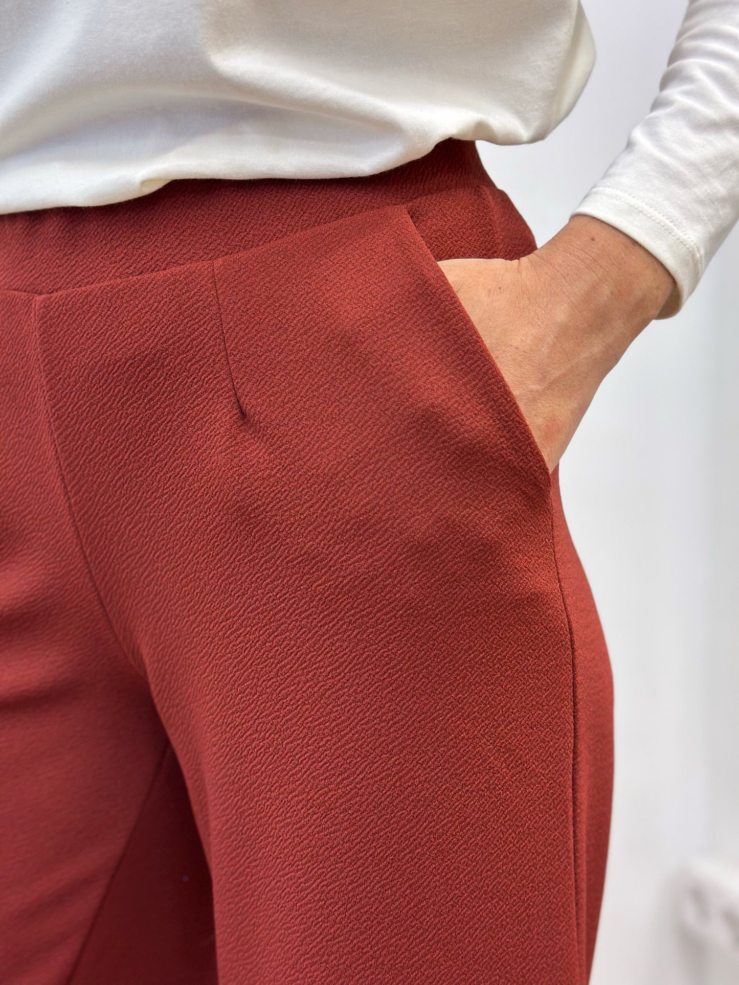 Pantalons rectes grana