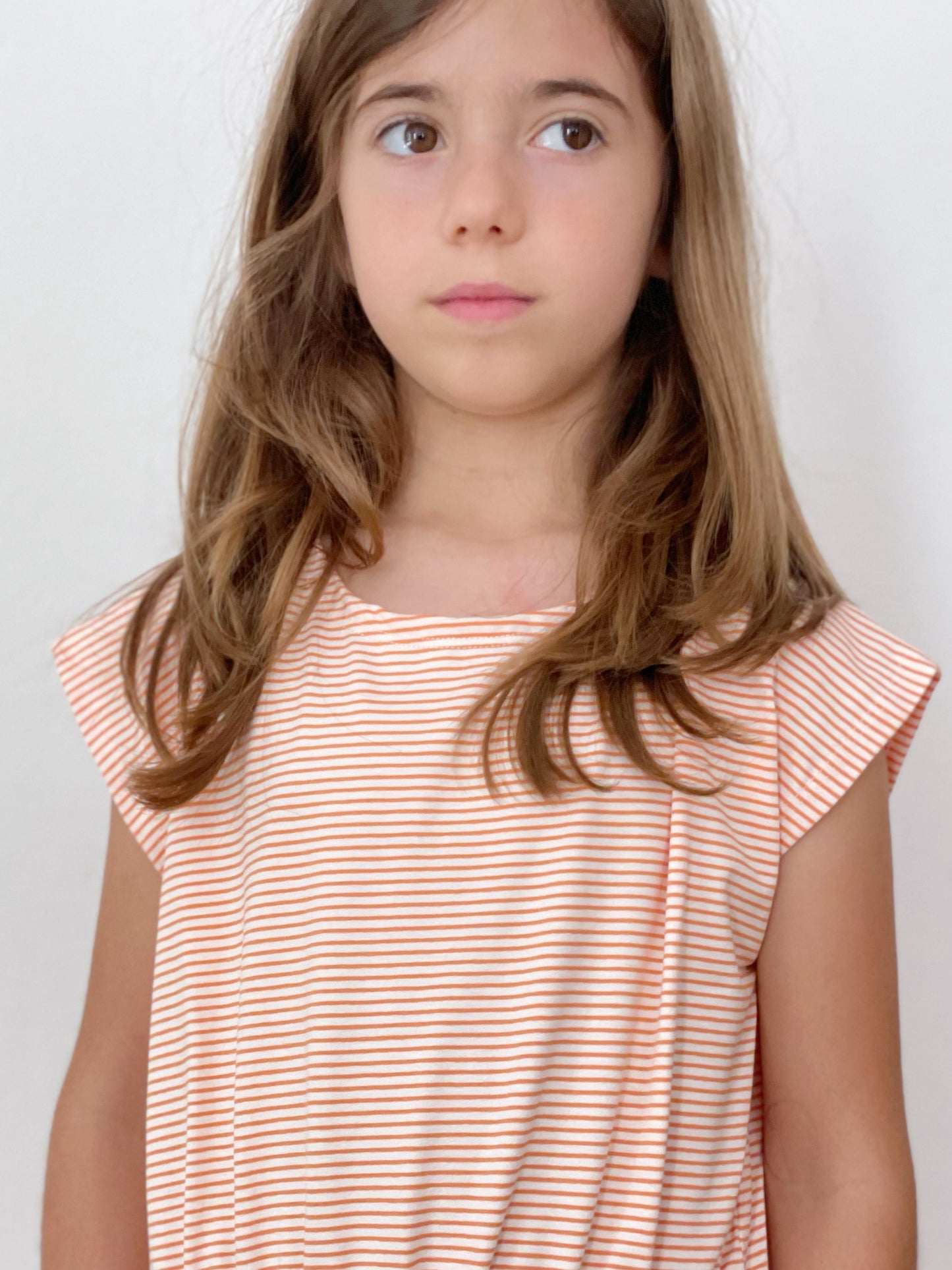 Vestido infantil con goma en la cintura