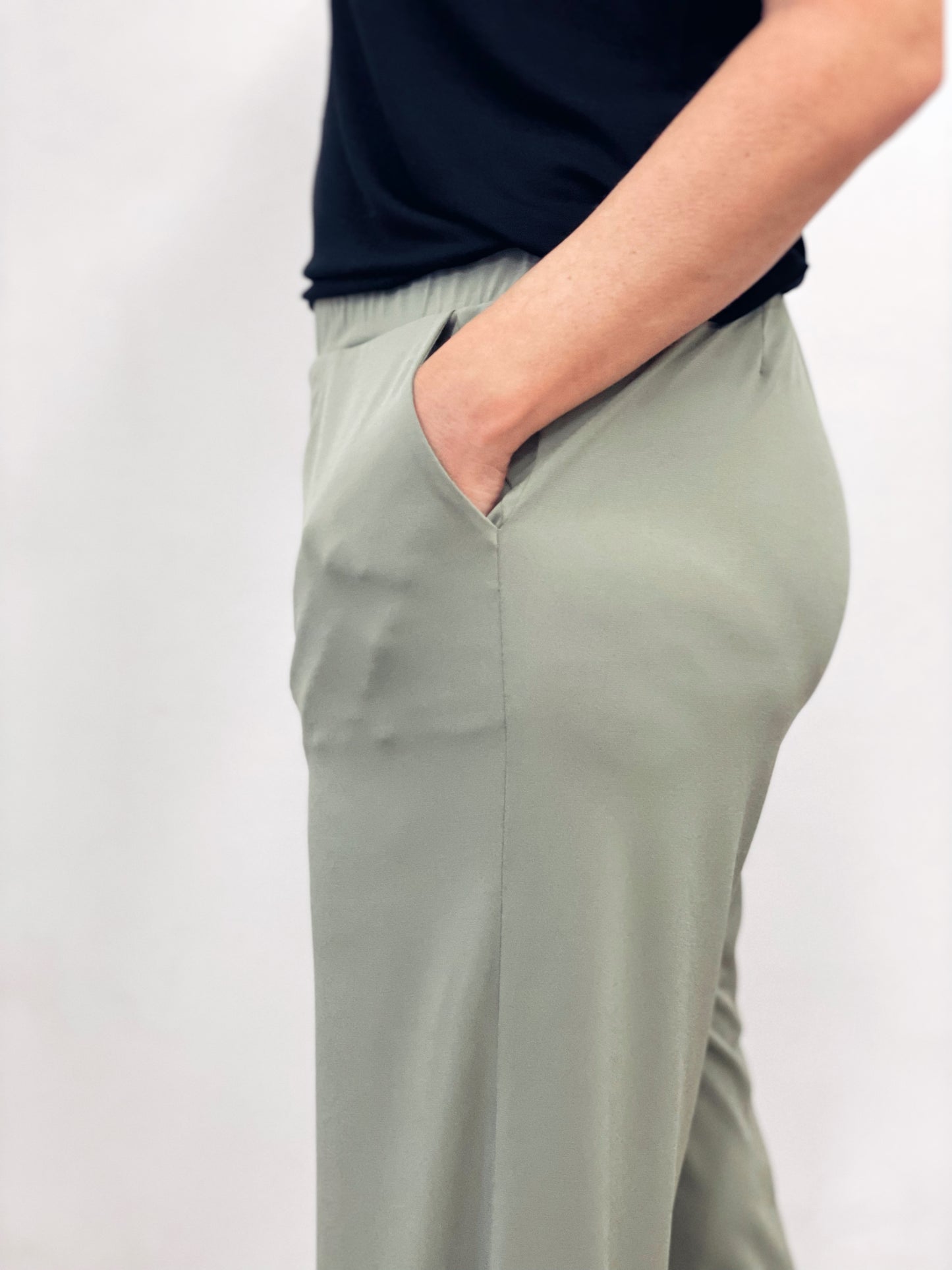 Pantalón recto verde