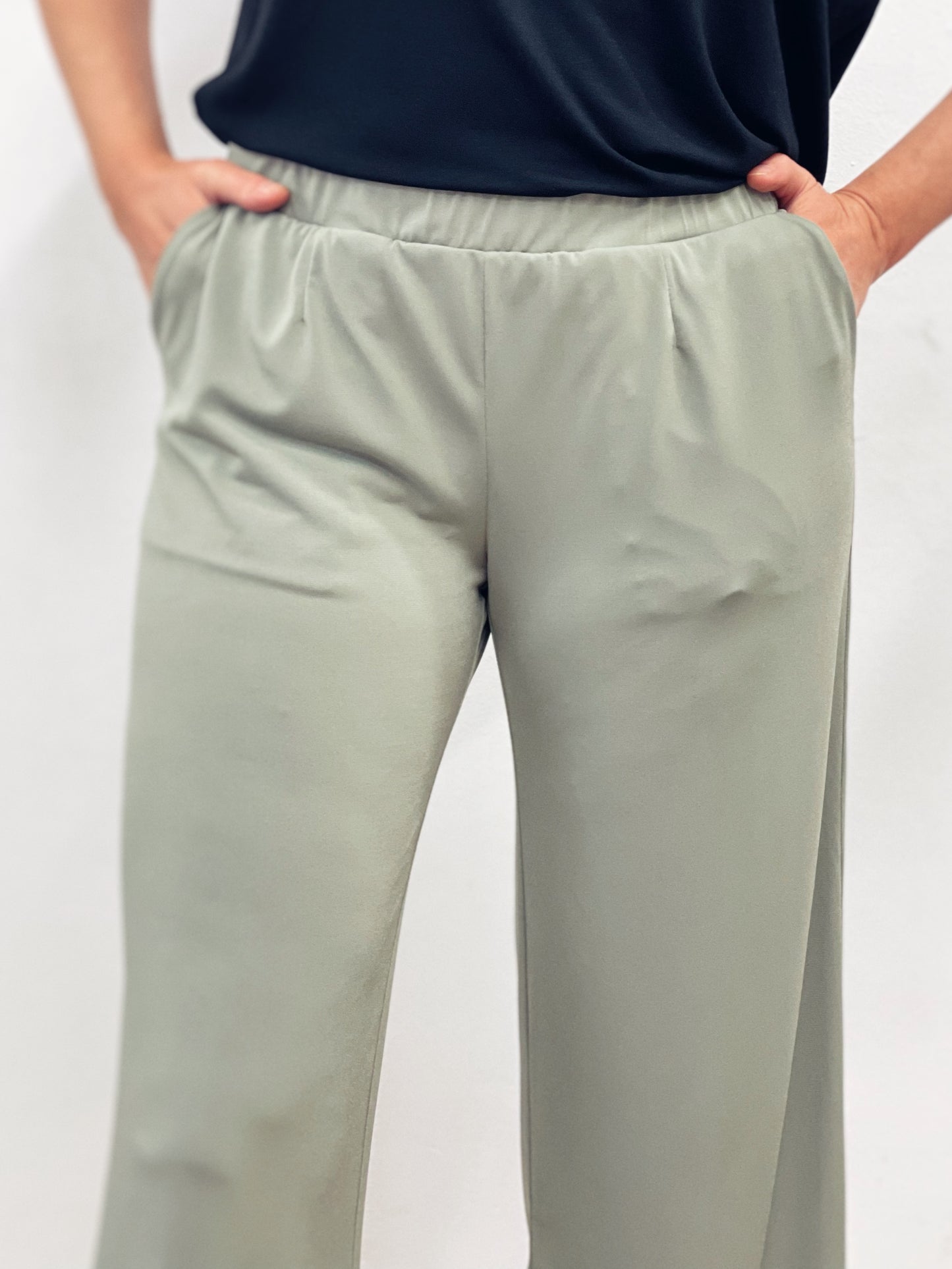 Pantalón recto verde