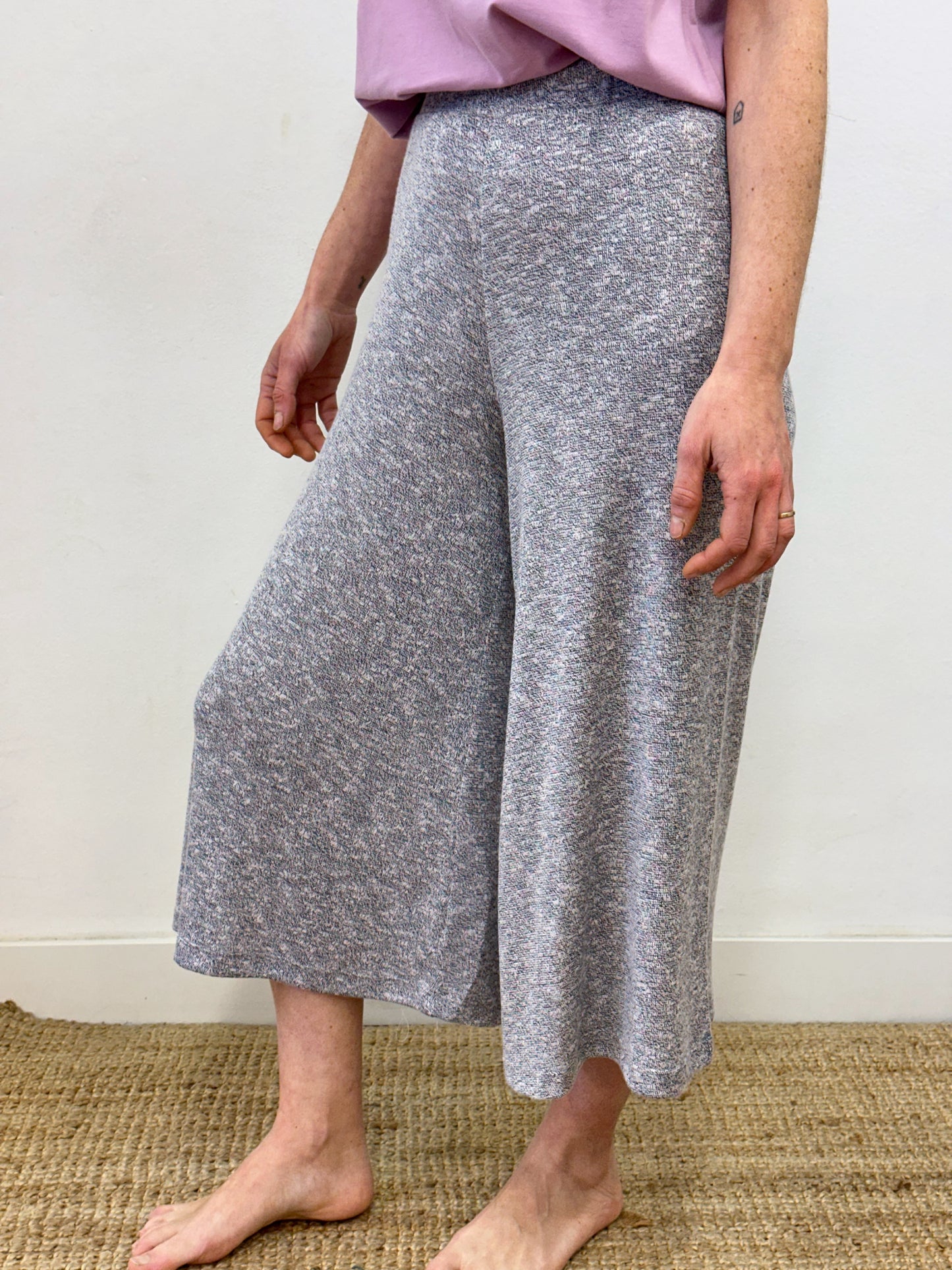 Pantalons amples blanc i blau xispejat