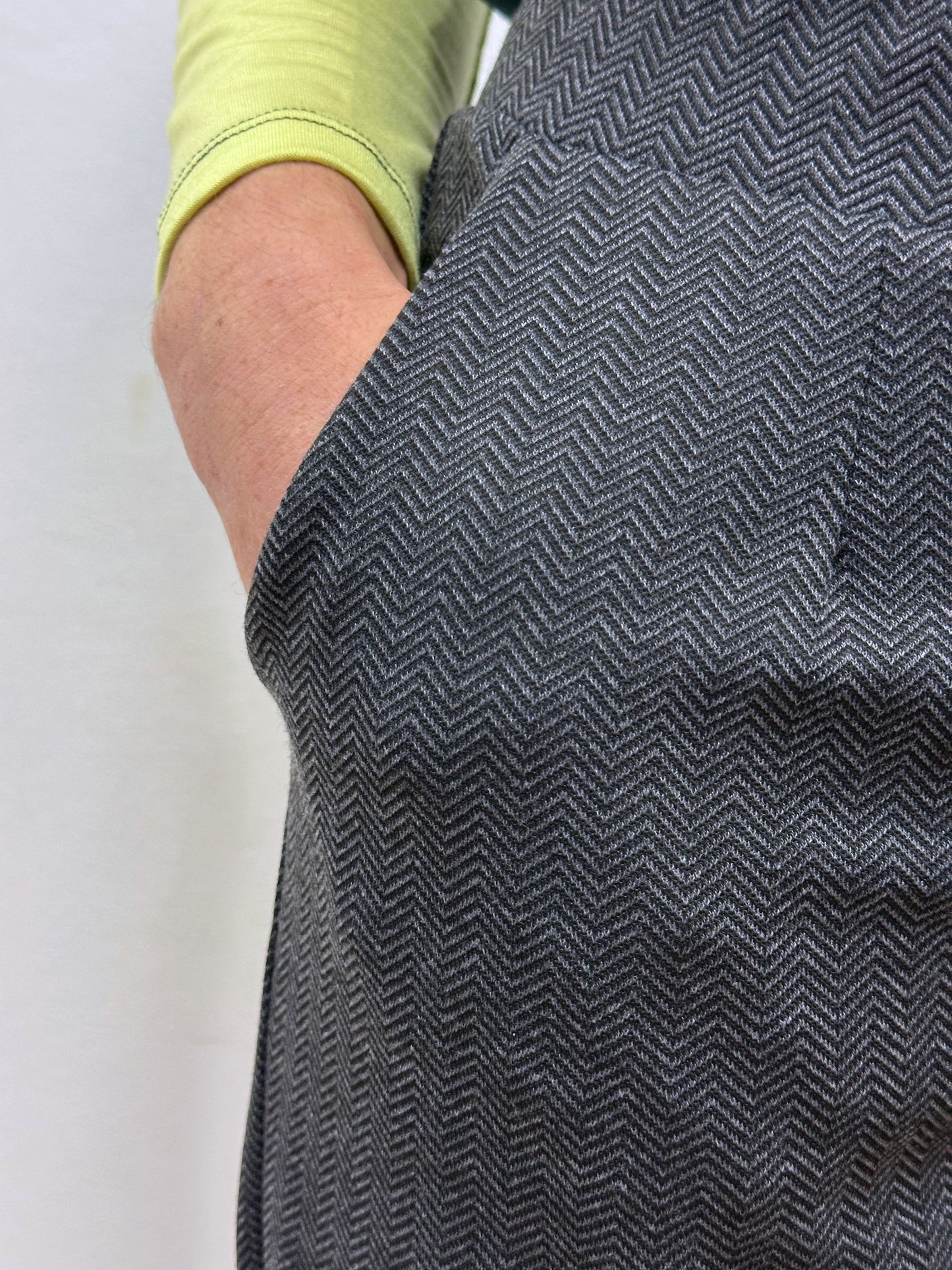 Pantalons pitillo amb espiga